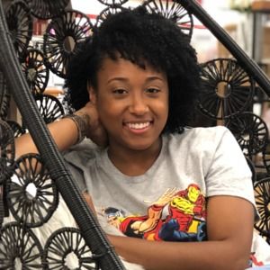 Meet your Posher, Carlina